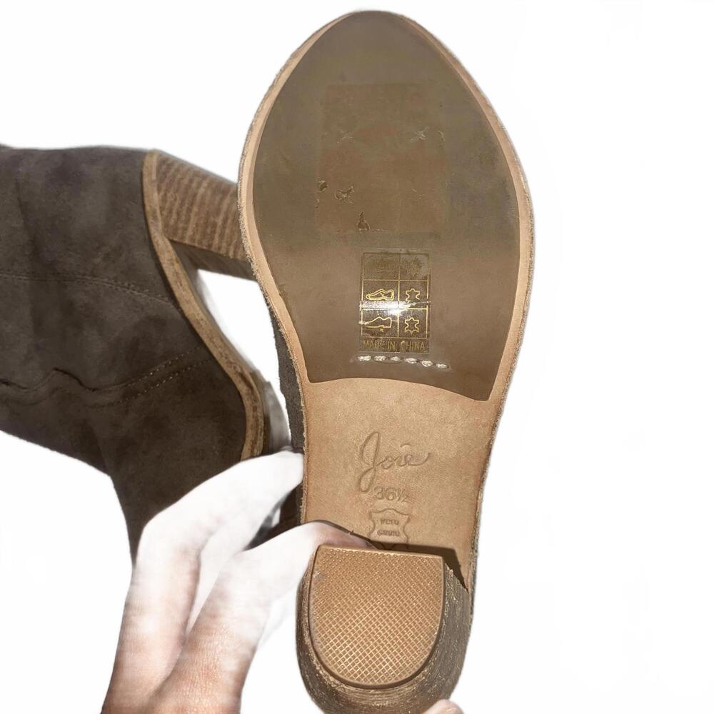 Joie Suede Ankle Boots Brown Size 6.5 High Heel Western Chic Missing 1 Heel Cap - Picture 6 of 6